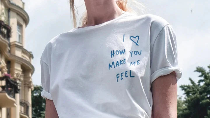 "I love how you make me feel" T-Shirts