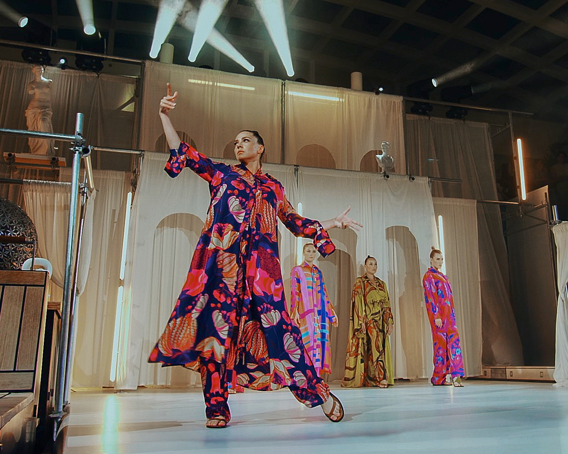 DAWID TOMASZEWSKI Cruise Couture Collection - Aufnahme Cruise Collection Show